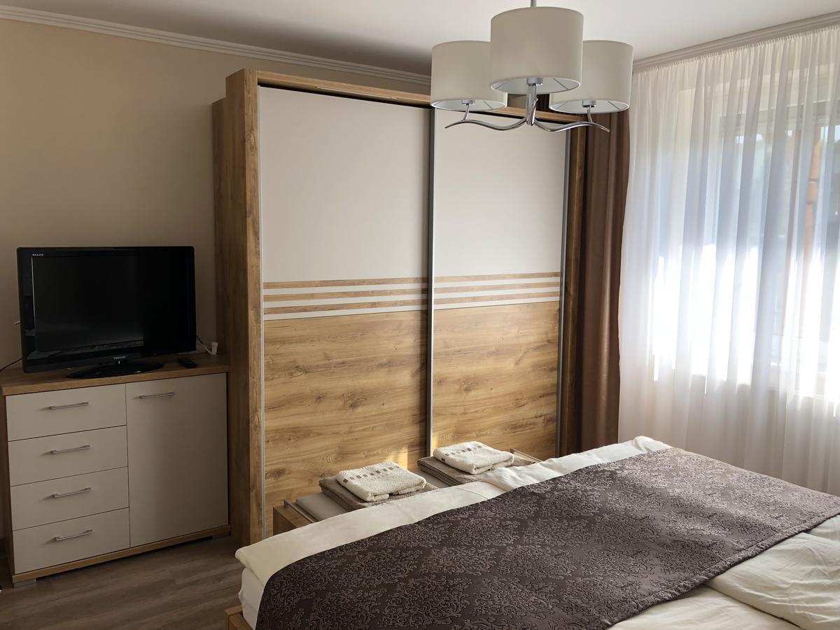 Hévíz Leiner Apartman מראה חיצוני תמונה
